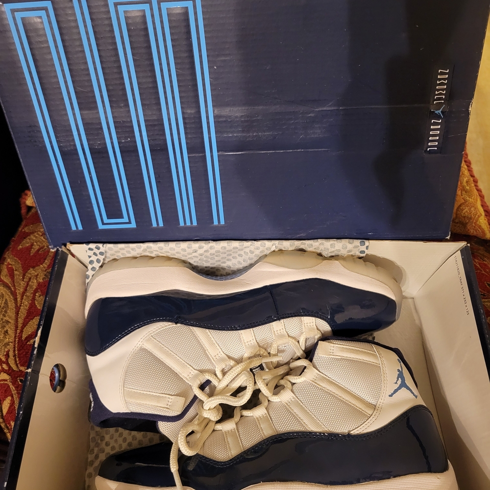 Air Jordan Retro 11 Men's Sneakers - Navy and Cream